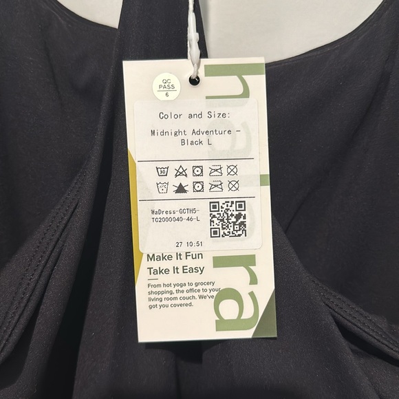 Halara Backless Racerback 2-in-1 Pocket - Picture 5 of 5